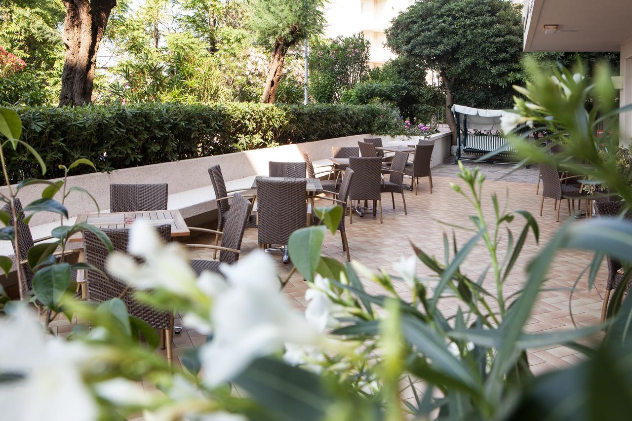 Palazzi Hotel 3*